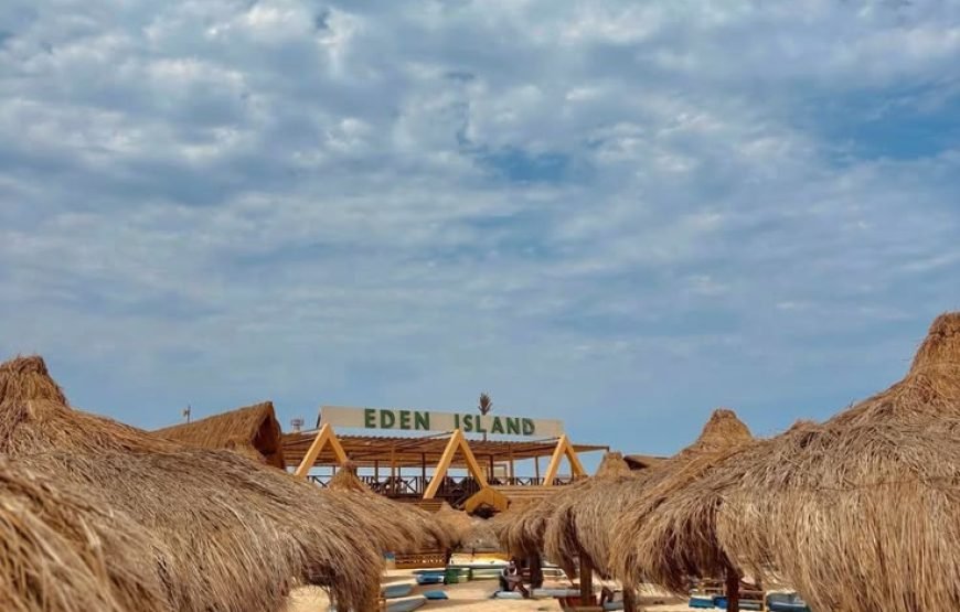 Eden Island Full-Day Snorkeling Trip