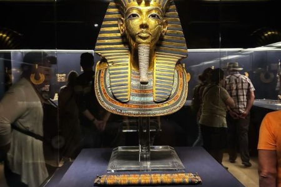 Cairo Day Trip from Hurghada (Small Group by Van) – Grand Egyptian Museum