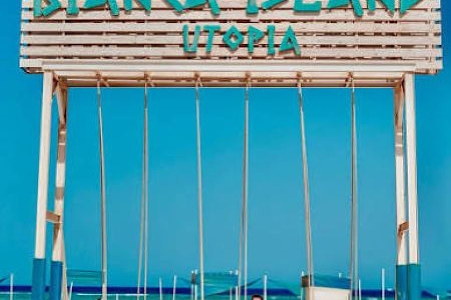 Bianca Island Full-Day Snorkeling Trip